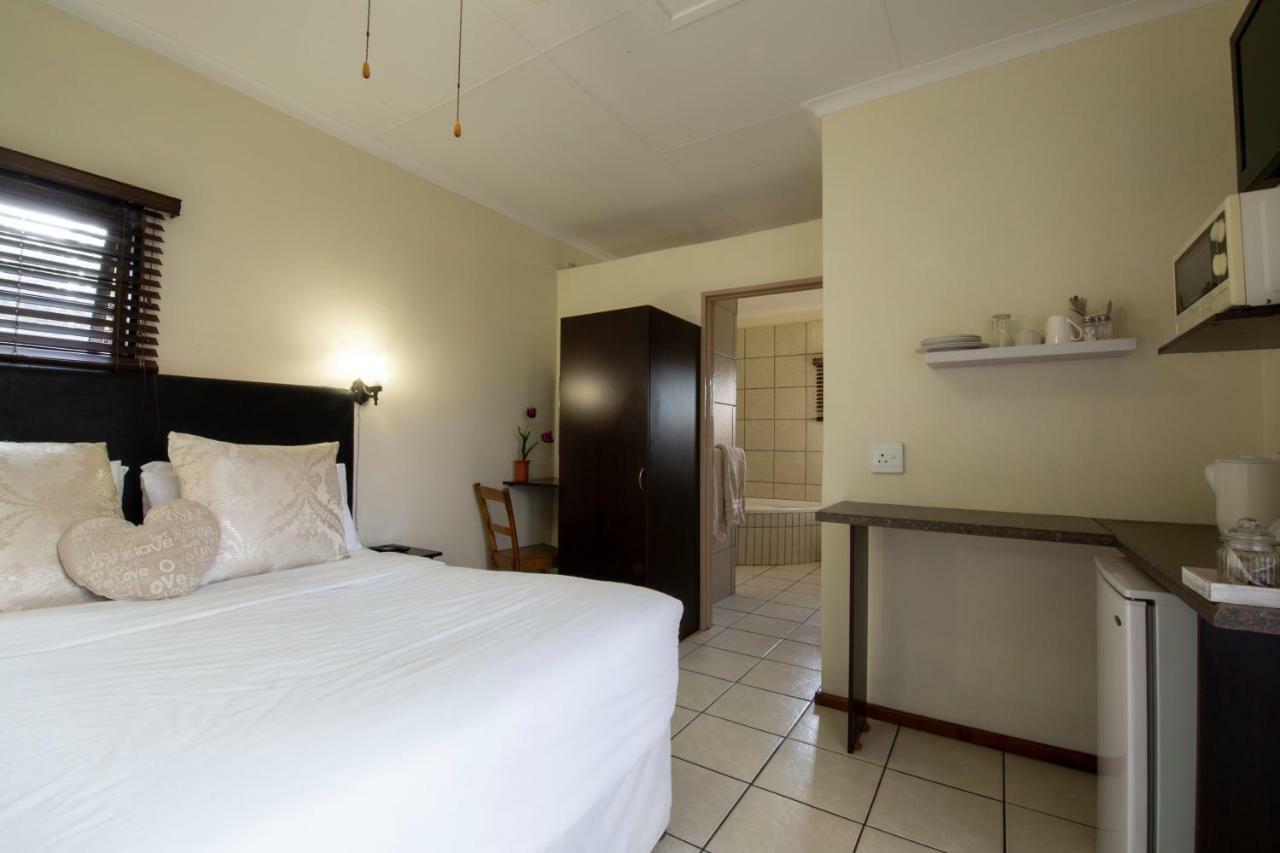 Angelica Guest House Boksburg Exterior photo